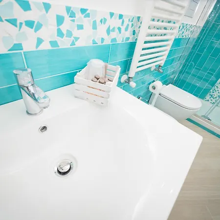 Chiaro Di Luna Bed & Breakfast 4*