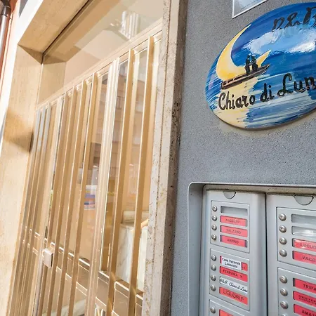 Bed & Breakfast Chiaro Di Luna 4*