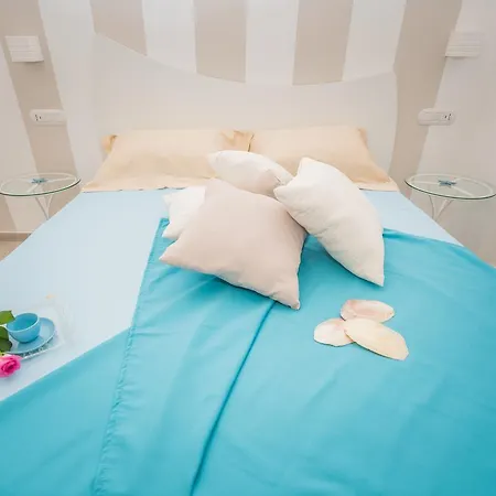 Chiaro Di Luna B&B 마이오리