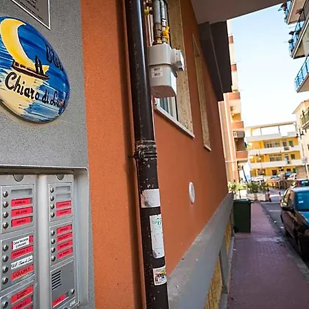 Alojamento de Acomodação e Pequeno-almoço Chiaro Di Luna 4*