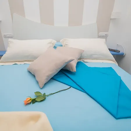 Oda ve Kahvaltı Chiaro Di Luna Maiori