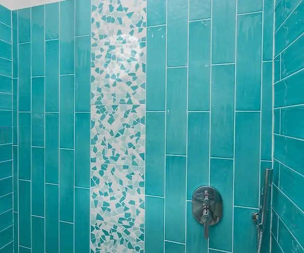 Bed and breakfast Chiaro Di Luna 4*